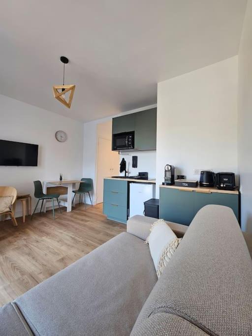 Studio Saint-Laurent-Du-Var Bord De Mer Extérieur photo